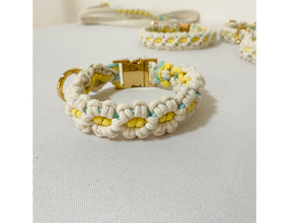 Flower Macrame Collar