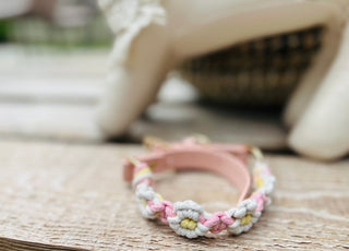 Flower Macrame Collar (Pink)